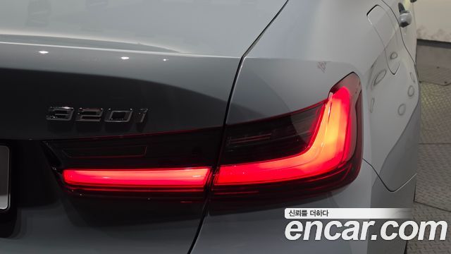 BMW 3 Series (G20) 320i M Sport 2026 — фото 23