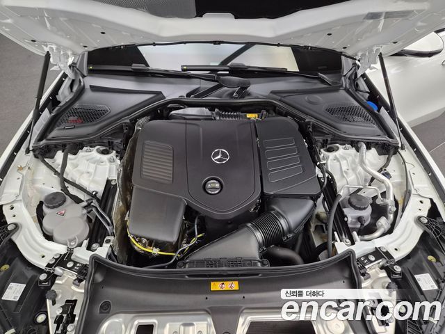 Mercedes-Benz E-Class (W214) E300 4MATIC AMG Line 2026 — фото 6