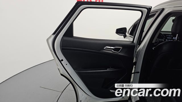 Kia Sportage Hybrid (V) Prestige 2WD 2022 — фото 25