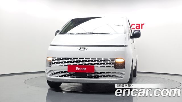 Hyundai Staria Cargo 3-Seater Smart 2023 — фото 3