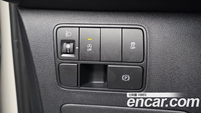 Hyundai Staria Cargo 3-Seater Smart 2023 — фото 19