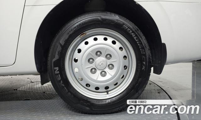 Hyundai Staria Cargo 3-Seater Smart 2023 — фото 21