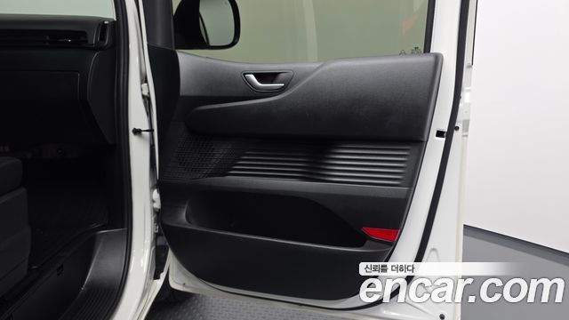 Hyundai Staria Cargo 3-Seater Smart 2023 — фото 25