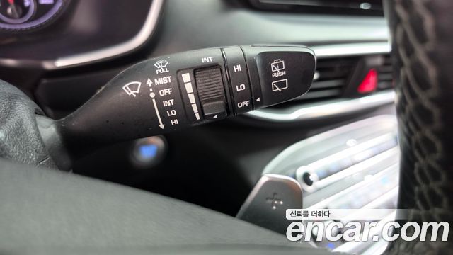 Hyundai Santa Fe Diesel 2.2 2WD Prestige 2021 — фото 20