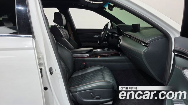 Genesis GV70 2.5T Gasoline AWD 2021 — фото 26