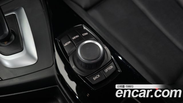 BMW 1 Series (F20) 118d Sport Special Edition 5Door 2019 — фото 27