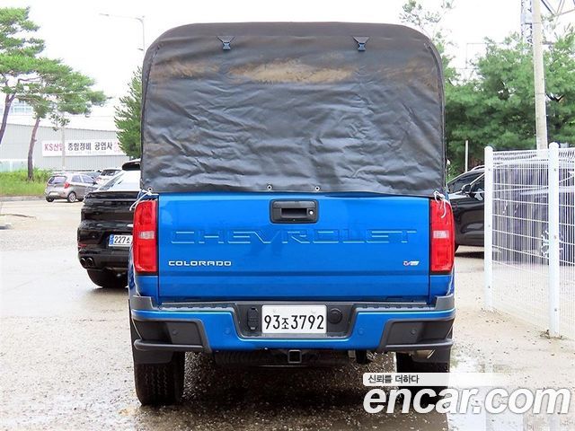 Chevrolet Real New Colorado 3.6 Z71-X 4WD 2021 — фото 3