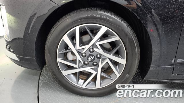 Hyundai Grandeur (GN7) 2,5 Gasoline 2WD Exclusive 2023 — фото 5