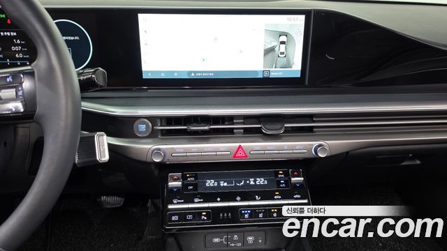 Hyundai Grandeur (GN7) 2,5 Gasoline 2WD Exclusive 2023 — фото 14