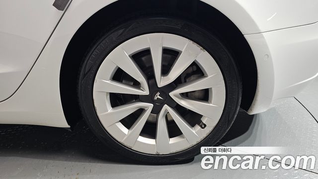 Tesla Model 3 Long Range AWD 2021 — фото 21