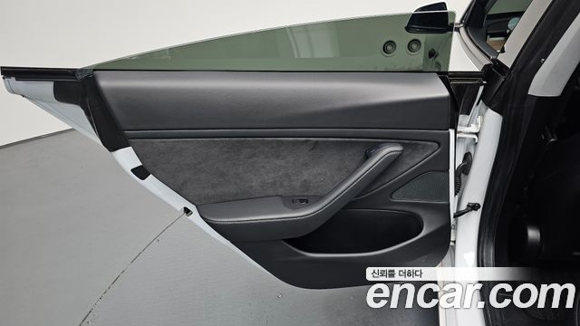 Tesla Model 3 Long Range AWD 2021 — фото 25