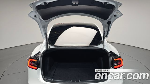 Tesla Model 3 Long Range AWD 2021 — фото 32