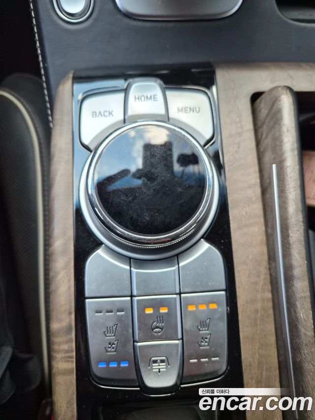 Genesis G90 3.3 T AWD Premium 2019 — фото 9