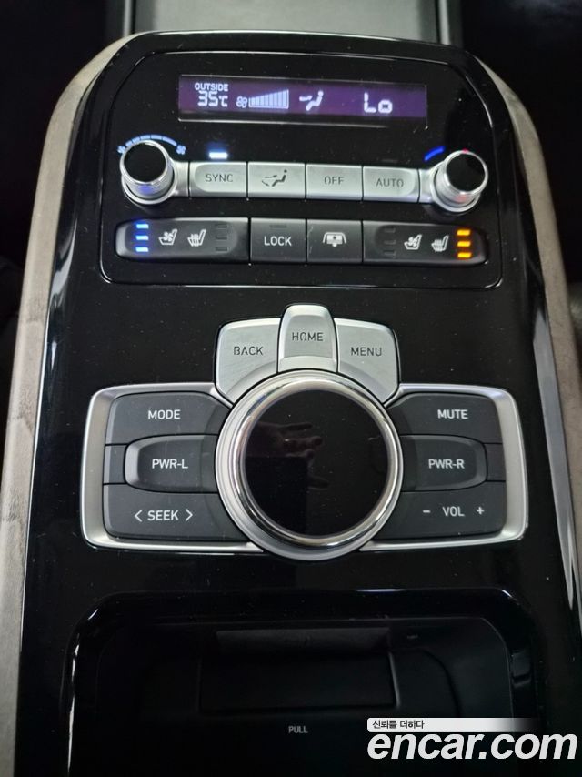 Genesis G90 3.3 T AWD Premium 2019 — фото 21