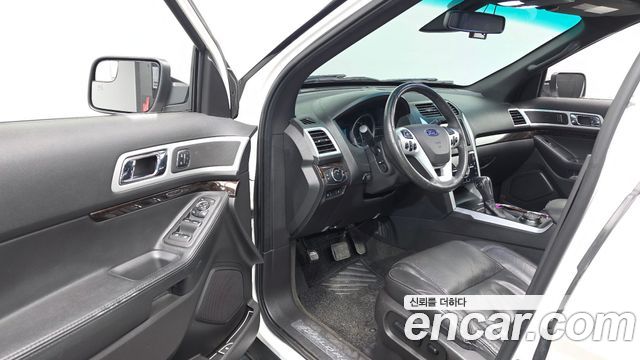 Ford Explorer 2.3 Limited 4WD 5th 2016 — фото 10