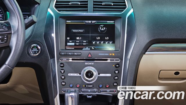 Ford Explorer 2.3 Limited 4WD 5th 2016 — фото 14