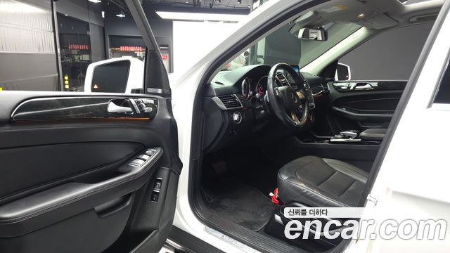 Mercedes-Benz GLS-Class (X166) GLS350 d 4MATIC 2017 — фото 10
