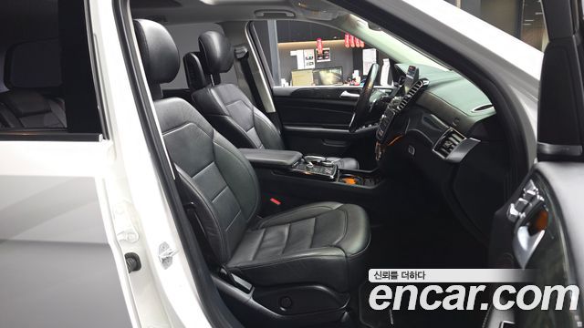 Mercedes-Benz GLS-Class (X166) GLS350 d 4MATIC 2017 — фото 11