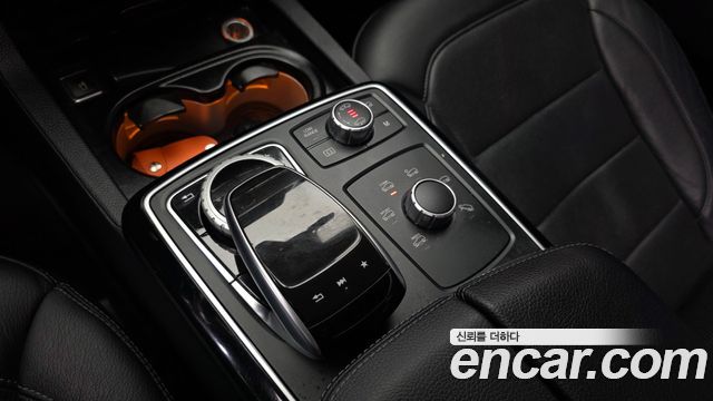 Mercedes-Benz GLS-Class (X166) GLS350 d 4MATIC 2017 — фото 17