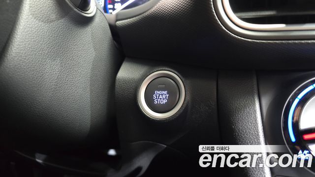 Hyundai Kona 1.6 Turbo 2WD Modern pop 2018 — фото 19