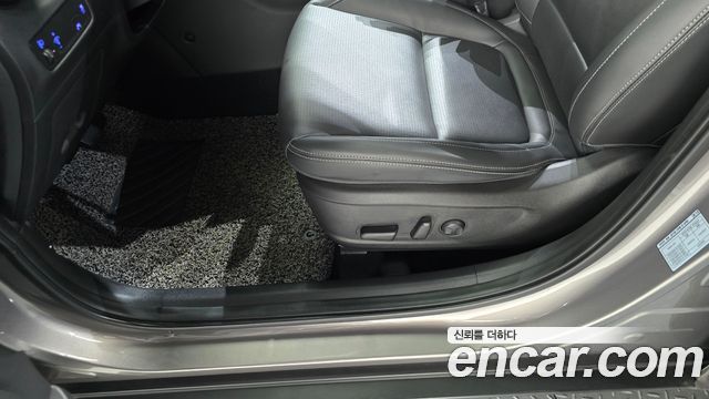 Hyundai Kona 1.6 Turbo 2WD Modern pop 2018 — фото 29