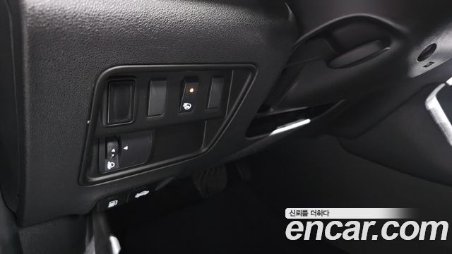 Renault Korea QM6 2.0 LPe LE 2WD 2020 — фото 17