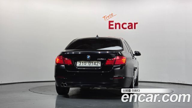 BMW 5 Series (F10) 528i 2015 — фото 4