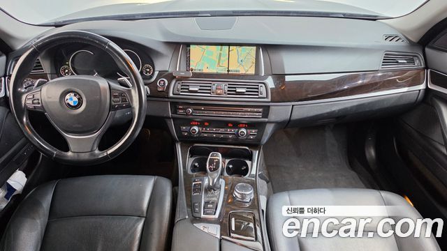 BMW 5 Series (F10) 528i 2015 — фото 7