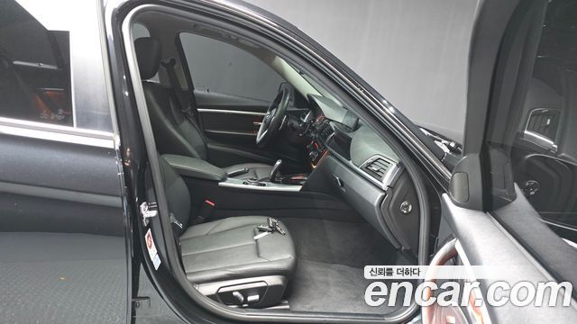 BMW 3 Series (F30) 320d 2016 — фото 11