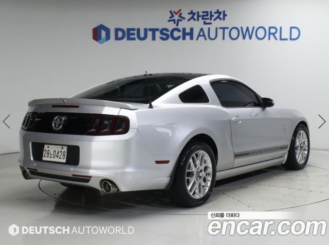 Ford Mustang Coupe 2014 — фото 2