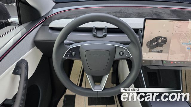 Tesla Model Y RWD 2025 — фото 13