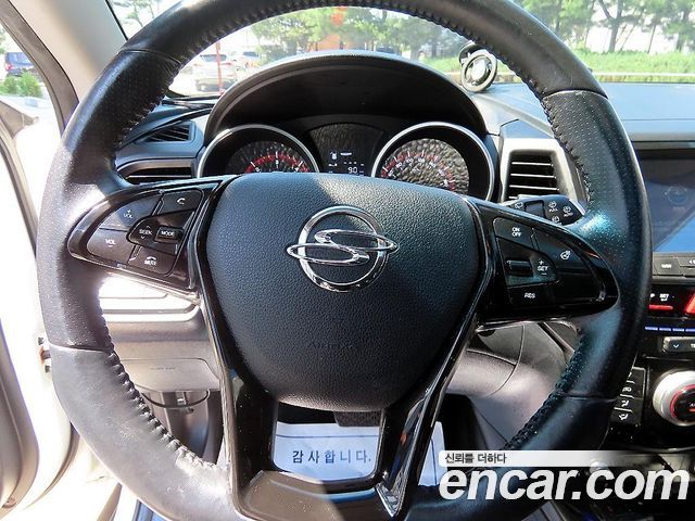KG Mobility (SsangYong) Tivoli Air Diesel IX 4WD 2017 — фото 8