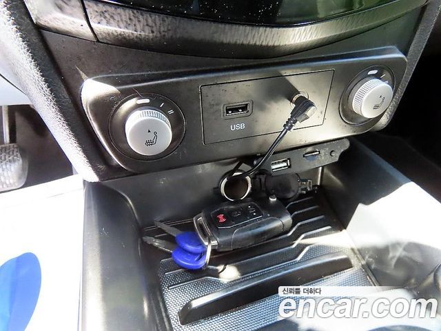 KG Mobility (SsangYong) Tivoli Air Diesel IX 4WD 2017 — фото 17