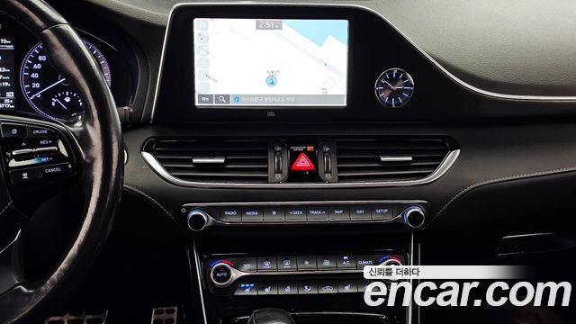 Hyundai Grandeur (IG) 2.4 Exclusive Special 2019 — фото 14