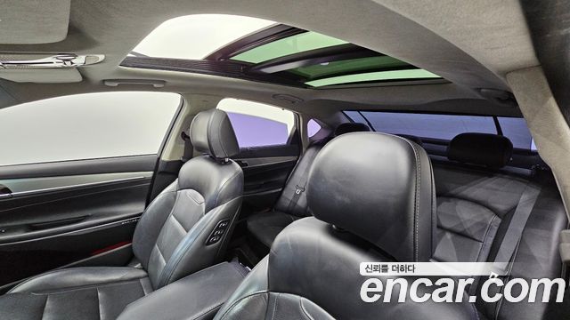 Hyundai Grandeur (IG) 2.4 Exclusive Special 2019 — фото 18