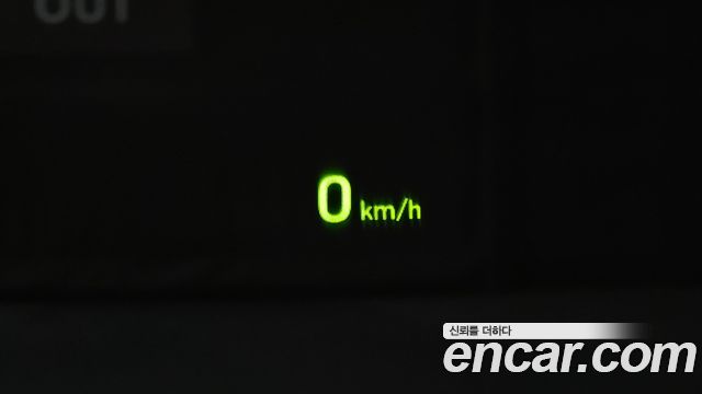 Hyundai Grandeur (IG) 2.4 Exclusive Special 2019 — фото 19
