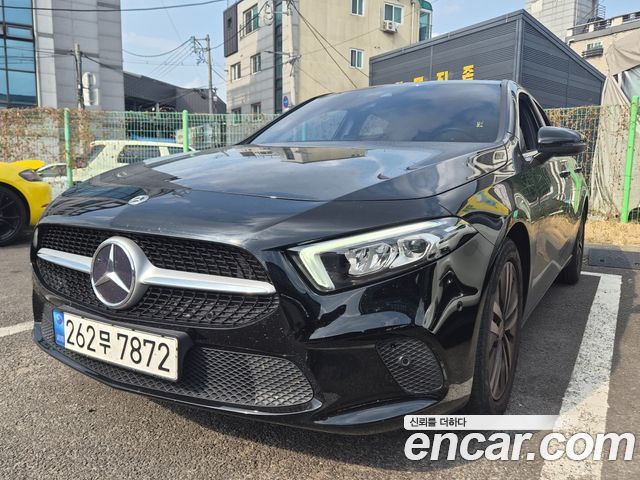 Mercedes-Benz A-Class (W177) A220 Hatchback