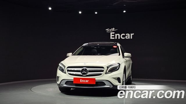 Mercedes-Benz GLA-Class (X156) GLA200 d 4MATIC 2017 — фото 3