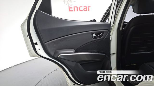 KG Mobility (SsangYong) Very New Tivoli Gasoline 1.5 2WD V5 2020 — фото 25