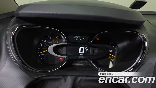 Renault Korea QM3 RE 2014 — фото 8