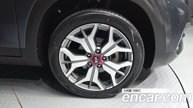 Kia Seltos Diesel 1.6 2WD Signature 2021 — фото 27