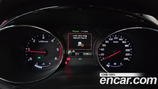 Kia Carnival 9-seater Hi-Limousine Noblesse 2017 — фото 8