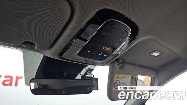 Hyundai Santa Fe Diesel 2.2 2WD Premium 2021 — фото 18