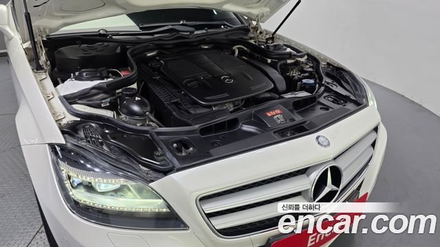 Mercedes-Benz CLS-Class (W218) CLS350 BlueEFFICIENCY 2012 — фото 6