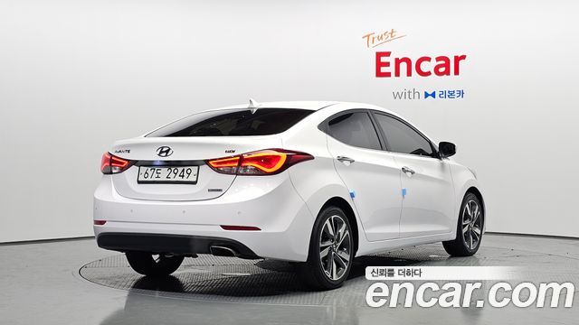 Hyundai Avante 1.6 GDi 10 Million Limited Standard 2015 — фото 2