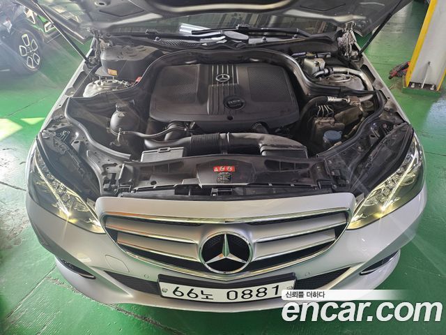 Mercedes-Benz E-Class (W212) E220 Bluetec Avantgarde 2016 — фото 6