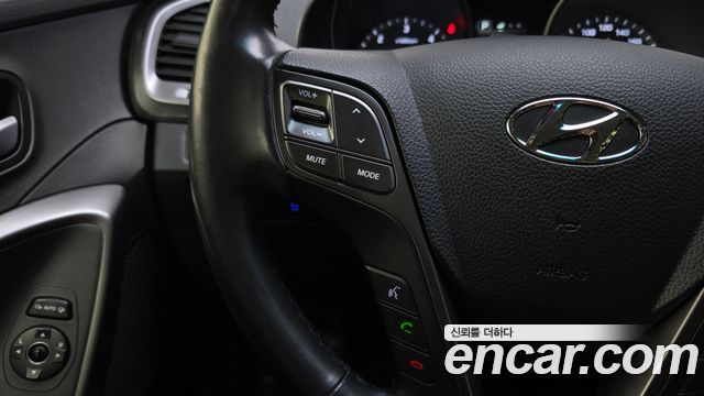 Hyundai Santa Fe The Prime Diesel 2.0 2WD Premium 2016 — фото 19
