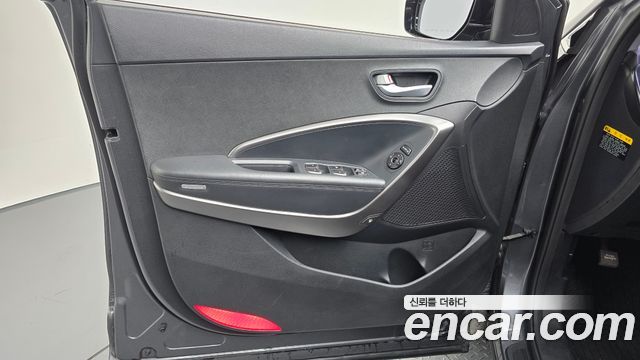 Hyundai Santa Fe The Prime Diesel 2.0 2WD Premium 2016 — фото 24