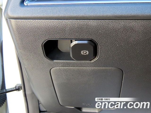 KG Mobility (SsangYong) Torres Gasoline 1.5 2WD T5 2023 — фото 16