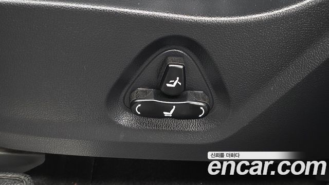 KG Mobility (SsangYong) Rexton Sports Diesel 2.2 4WD Prestige 2018 — фото 17